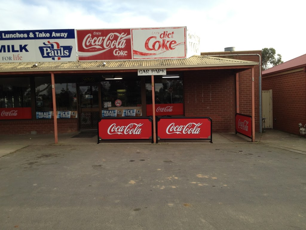 Learmonth Road Store | meal takeaway | Sunraysia Hwy, Wendouree VIC 3355, Australia | 0353381268 OR +61 3 5338 1268