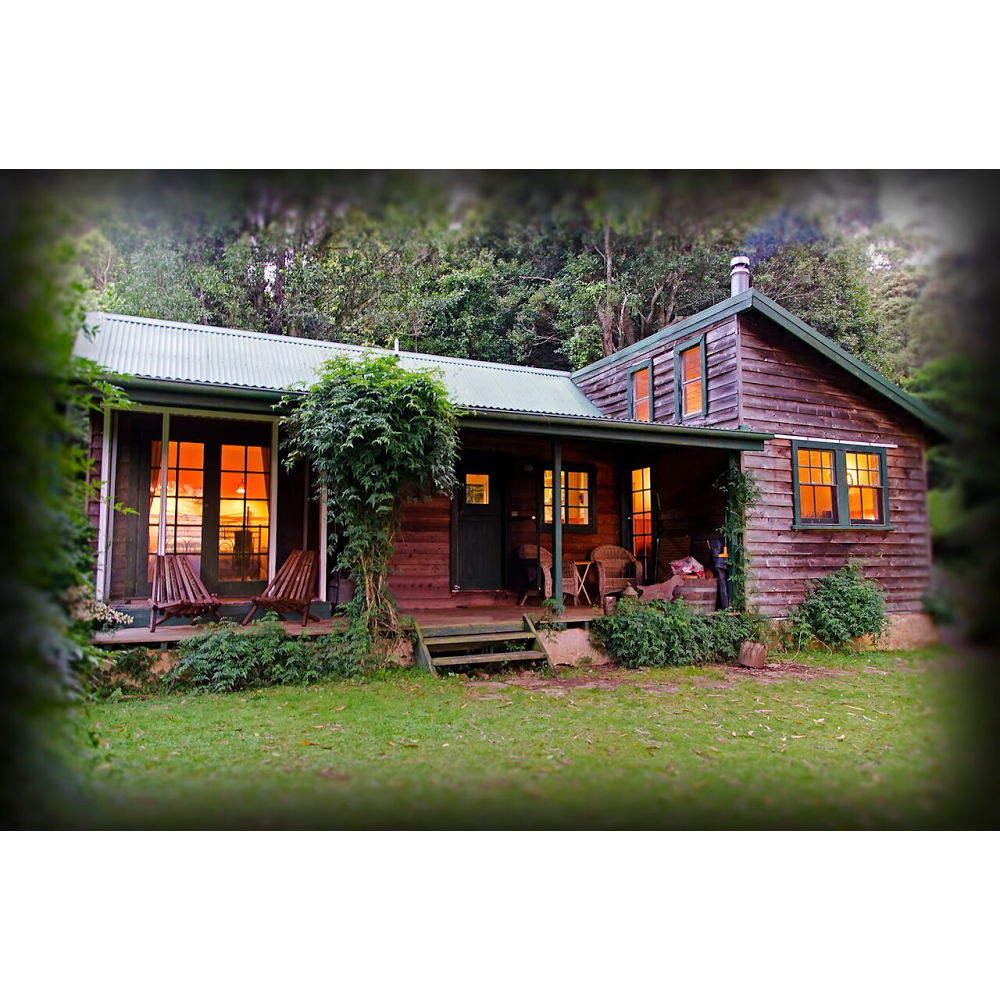 Red Dog Retreat | lodging | 269B Tourist Rd, Beaumont NSW 2577, Australia | 0407606873 OR +61 407 606 873