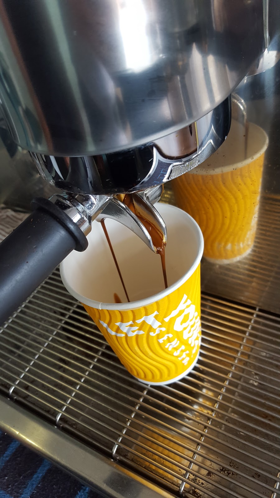 For Shaw Coffee | cafe | 3/5 Brighton St, East Ballina NSW 2478, Australia | 0438357174 OR +61 438 357 174