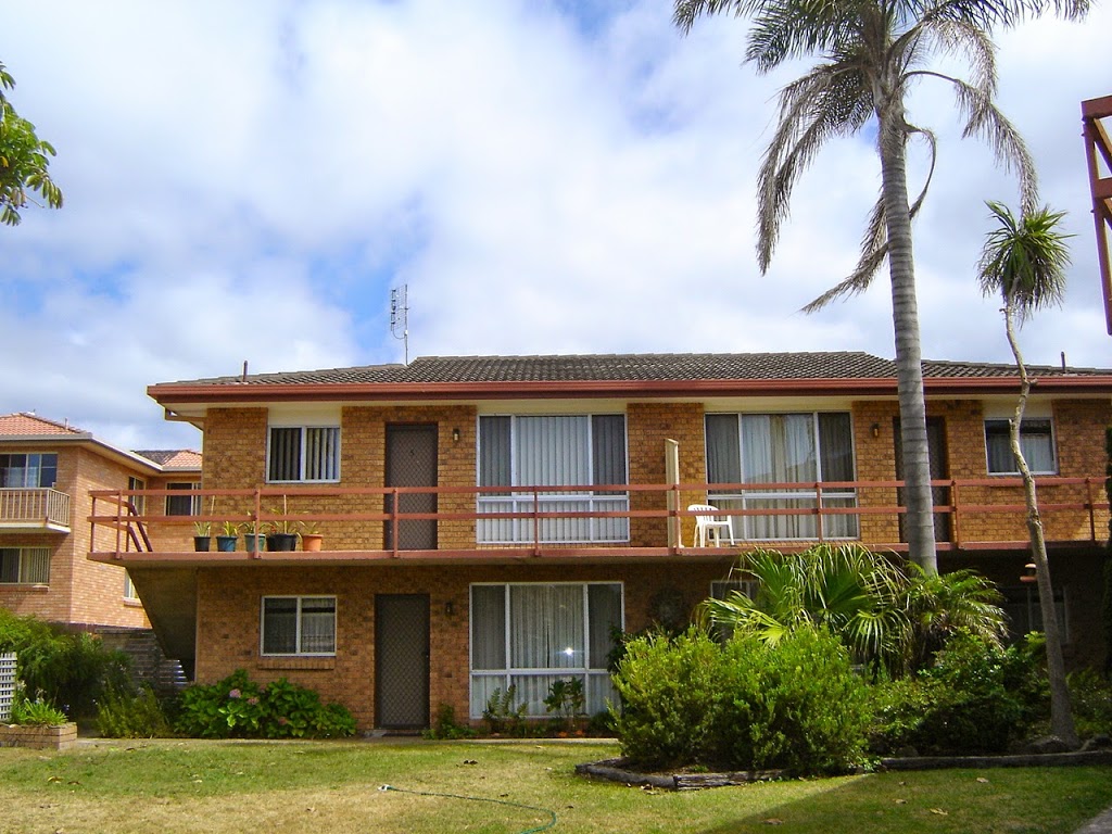 Ronaki Holiday Units | lodging | 23 Ocean Dr, Merimbula NSW 2548, Australia | 0408176892 OR +61 408 176 892