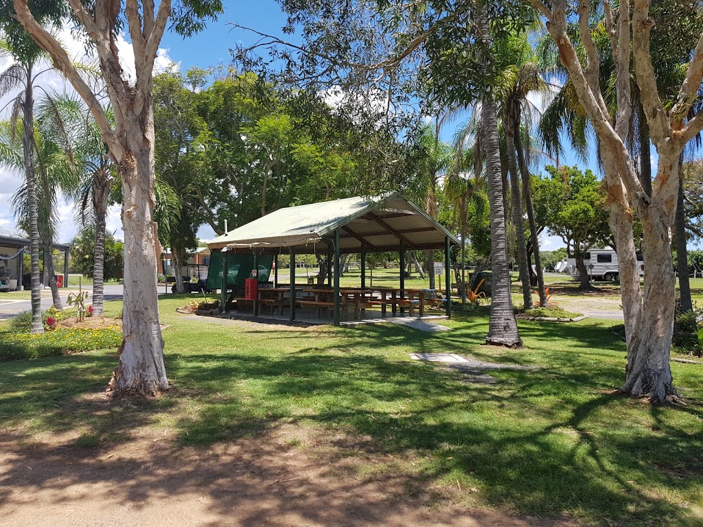 Fishermans Beach Holiday Park | rv park | 67 Pattison St, Emu Park QLD 4710, Australia | 0748476002 OR +61 7 4847 6002