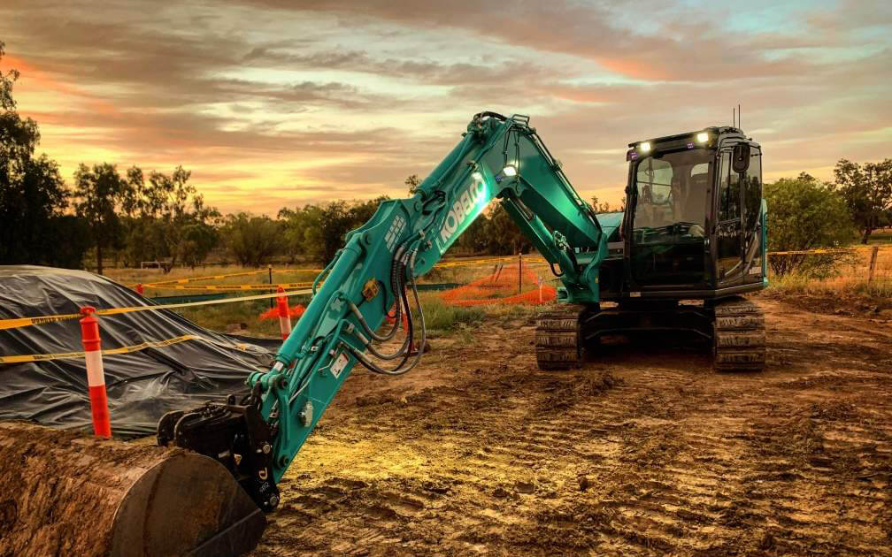 SEQ Earthmovers Plant Hire | 64 Tile St, Wacol QLD 4076, Australia | Phone: 0432 211 044