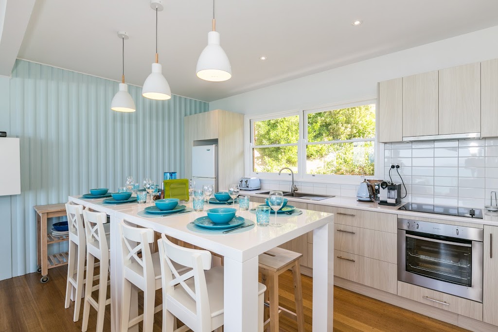 Saltwater - Lorne Holiday Stays | 81 Hall St, Lorne VIC 3232, Australia | Phone: 0497 226 952