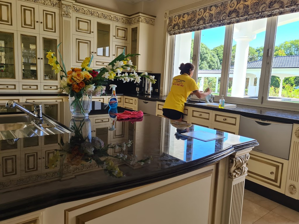 Auskeeper Cleaning Services | 23 Jaiden Wy, Coomera QLD 4209, Australia | Phone: 0415 056 363