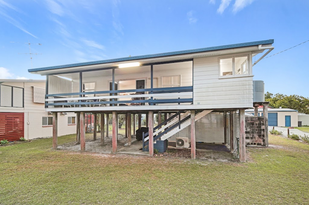 Casa Nami on Woodgate | finance | 21 Walkers Point Rd, Woodgate QLD 4660, Australia | 0424730828 OR +61 424 730 828