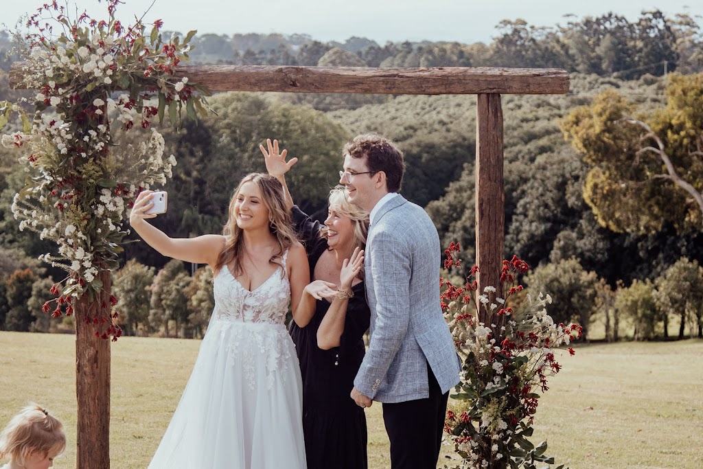 Byron Bay Wedding Celebrant Michelle Shannon | 2 Migaloo St, Skennars Head NSW 2478, Australia | Phone: 0412 649 313