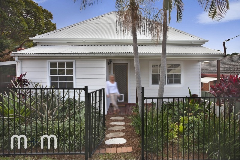 Molenaar + McNeice Wollongong | real estate agency | shop 3/6 Flinders St, North Wollongong NSW 2500, Australia | 0242289758 OR +61 2 4228 9758