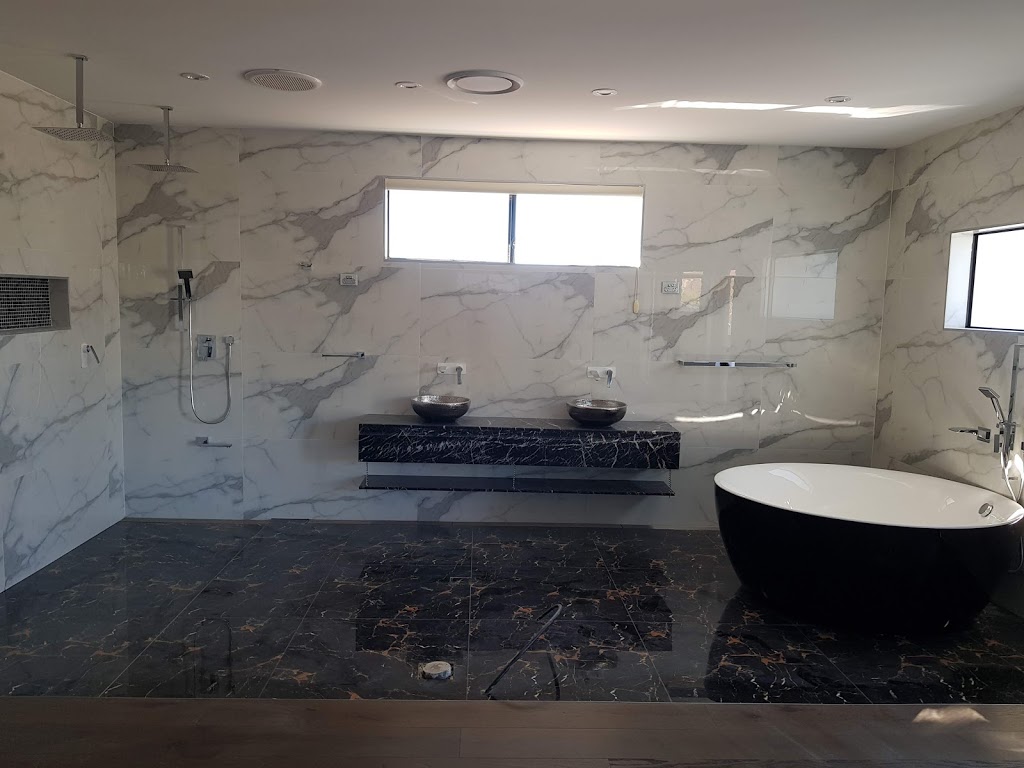 Iconic Wall and Floor Tiling Pty Ltd | 72 Whitaker St, Old Guildford NSW 2161, Australia | Phone: 0424 288 848