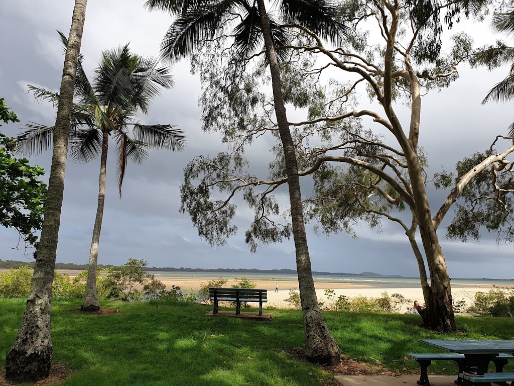 Sunset Bay | park | Sunset Boulevarde, Eimeo QLD 4740, Australia