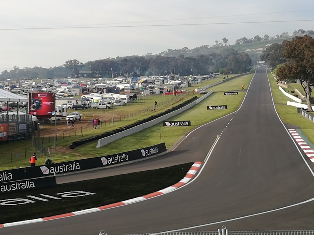 Mount Panorama Motor Racing Circuit | Mountain Straight, Mount Panorama NSW 2795, Australia | Phone: (02) 6333 6242