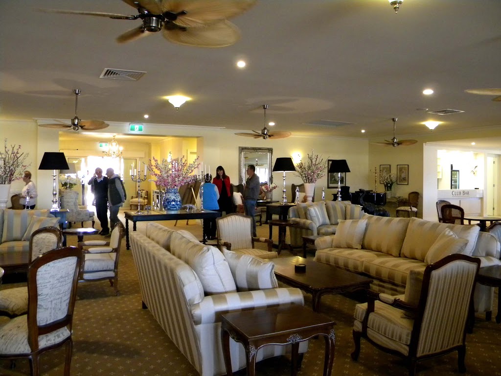 Bellarine Lakes Country Club | 402 Bellarine Hwy, Moolap VIC 3221, Australia | Phone: 1800 255 578