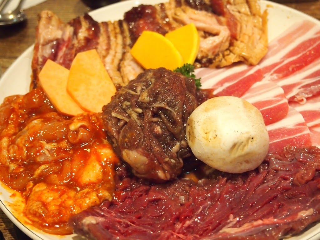 Lees Korean BBQ | 29/663 Beenleigh Rd, Sunnybank QLD 4109, Australia | Phone: (07) 3423 8875