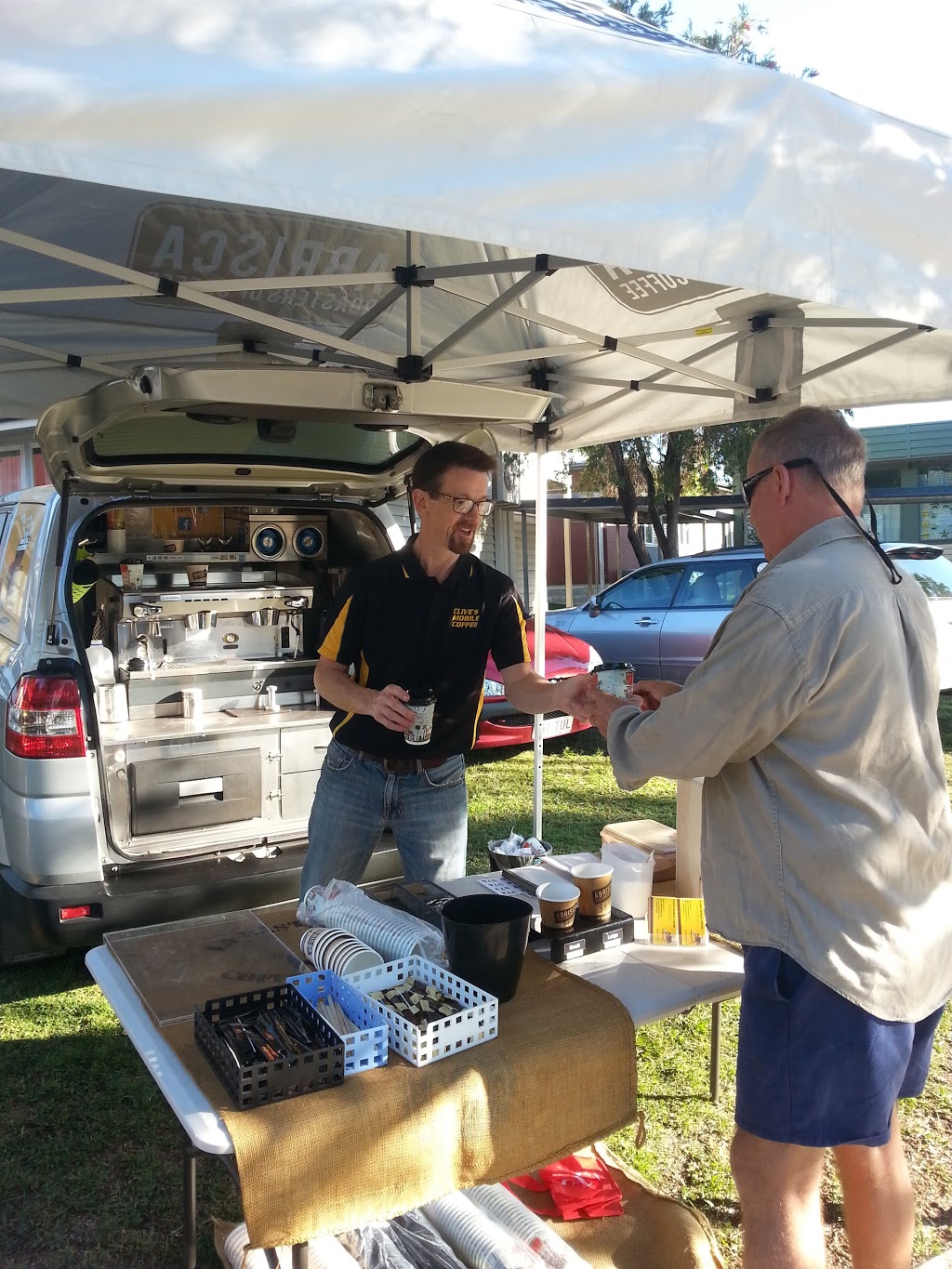 Clives Mobile Coffee | 5 MacKenzie Ct, Carindale QLD 4152, Australia | Phone: 0425 491 777