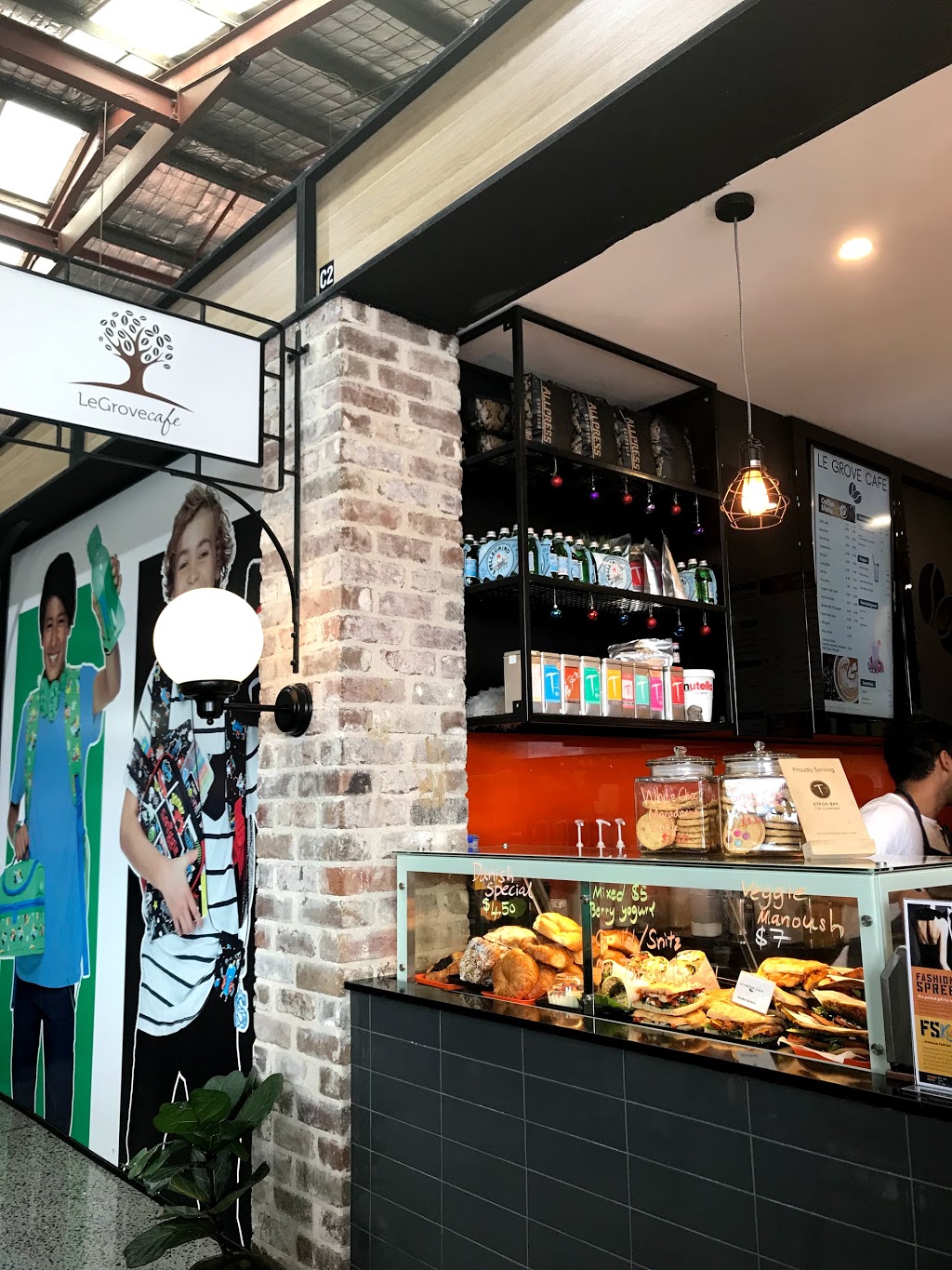 Le Grove Cafe | cafe | 14 Viscount Pl, Liverpool NSW 2170, Australia | 0287312448 OR +61 2 8731 2448