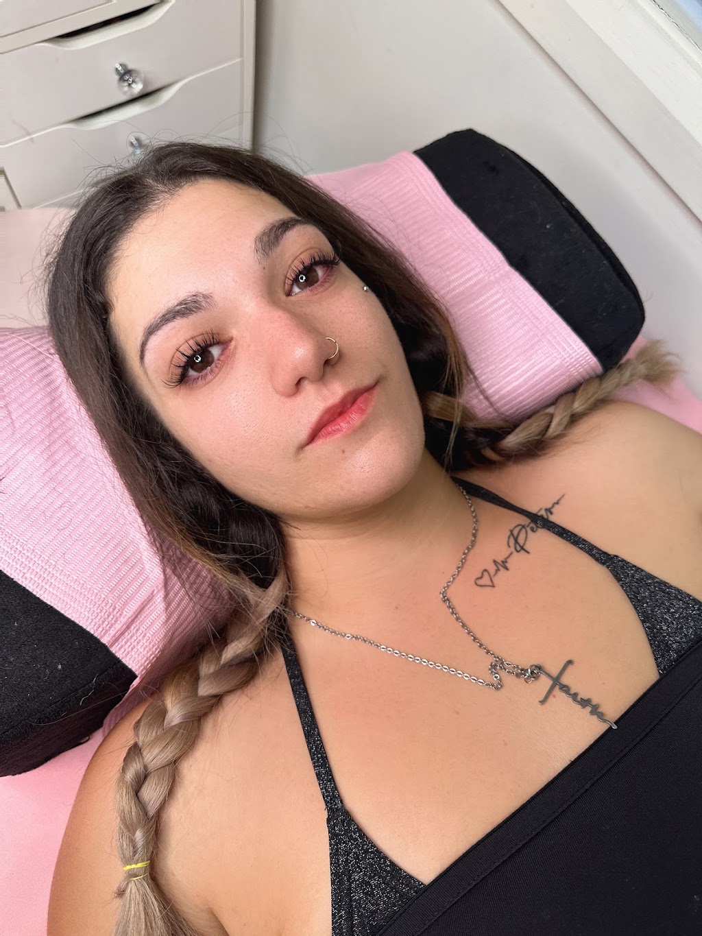 Kabi’s lashes and beauty | 25A Feathertop Ave, Minto NSW 2566, Australia | Phone: 0421 223 135
