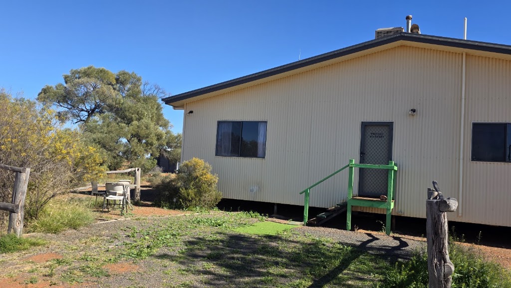 Motel Yowah | 20 Harlequin Dr, Yowah QLD 4490, Australia | Phone: 0439 665 029