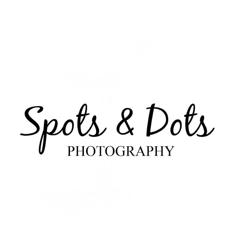 Spots & Dots Photography | 1 Burrell St, Flora Hill VIC 3550, Australia | Phone: 0407 838 457
