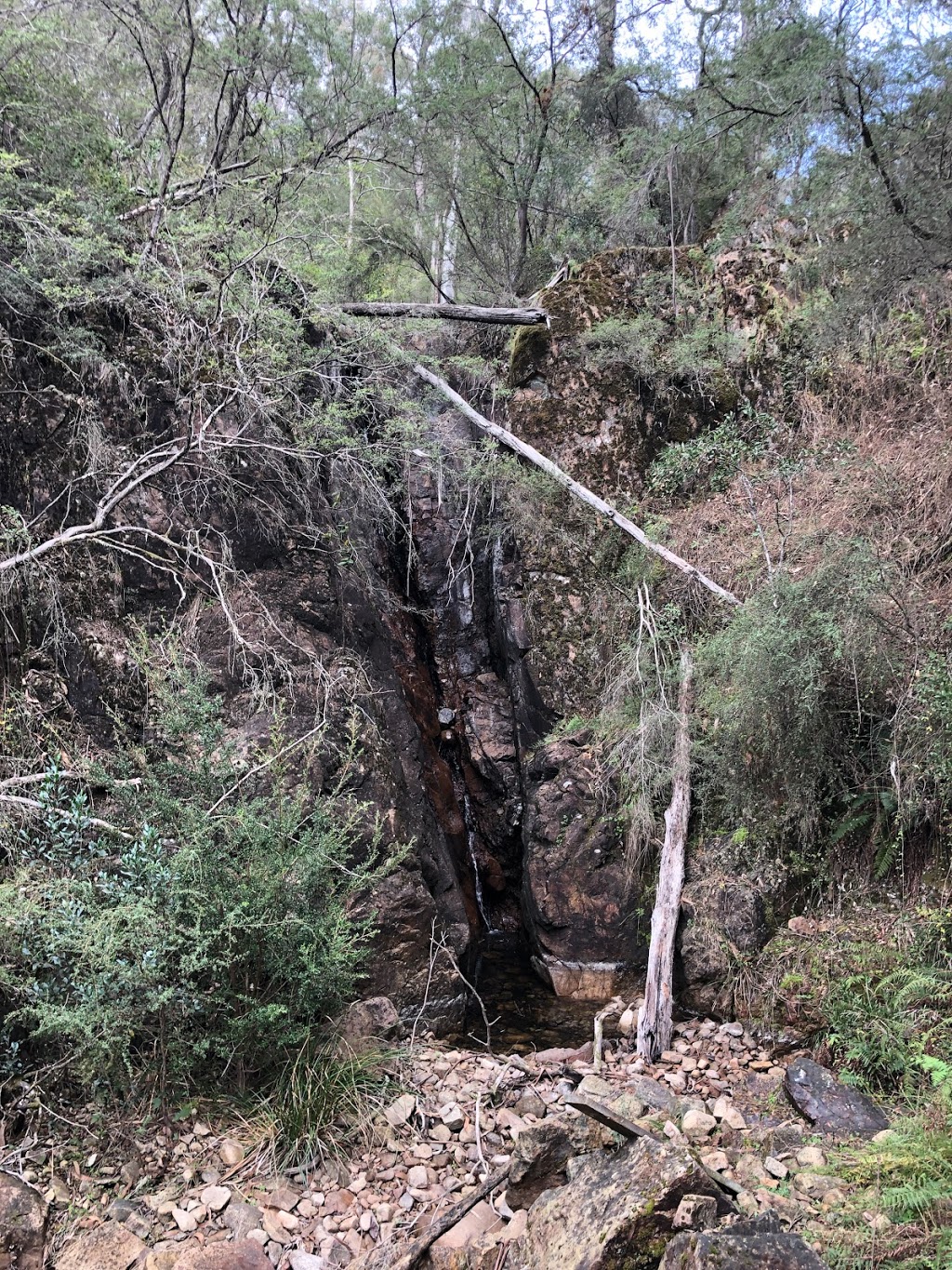 Cudgewa Bluff Falls | park | 385 Bluff Falls Rd, Cudgewa VIC 3705, Australia