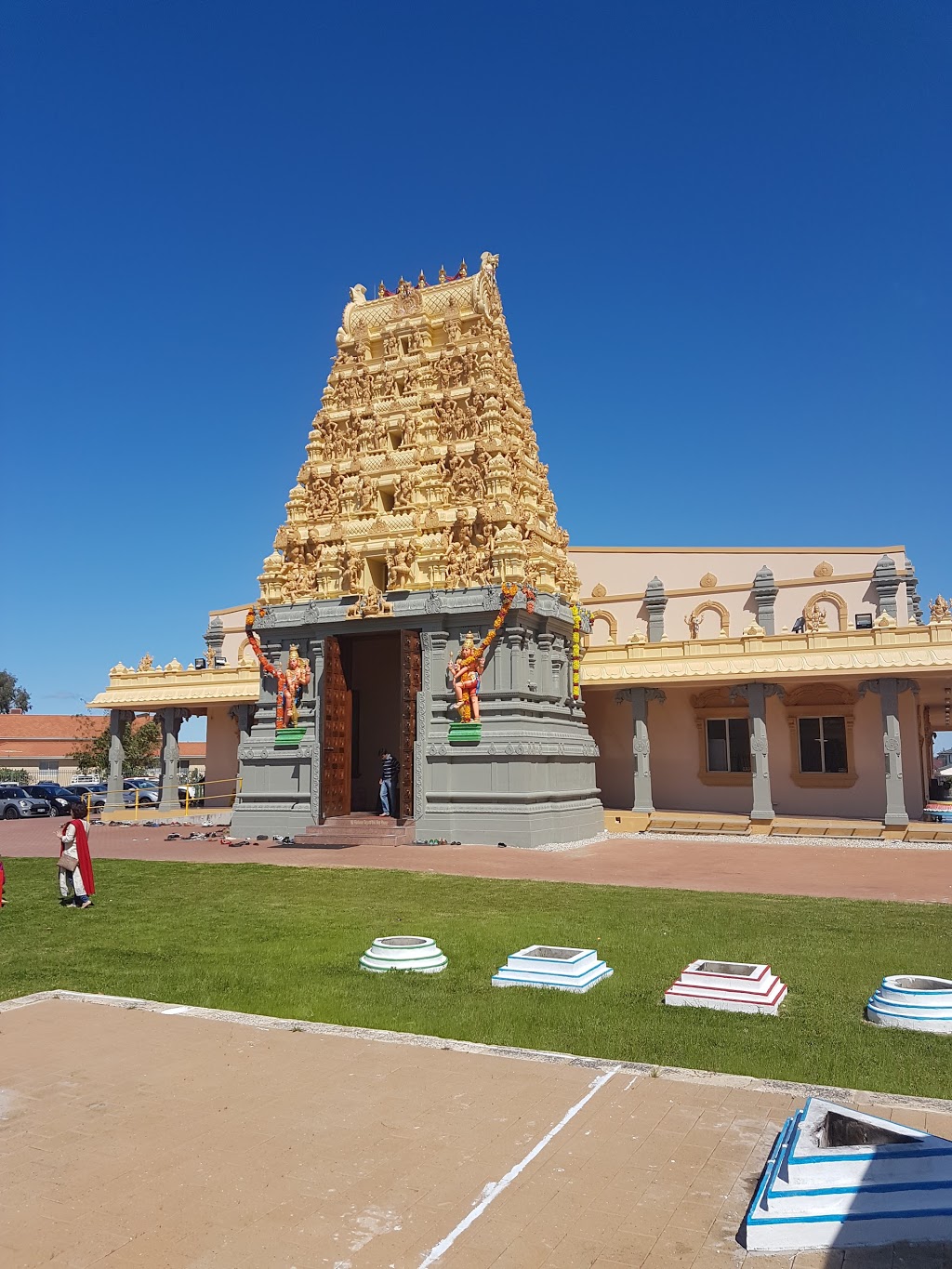 Perth Hindu Temple | hindu temple | 269 Warton Rd, Canning Vale WA 6155, Australia | 0894552097 OR +61 8 9455 2097