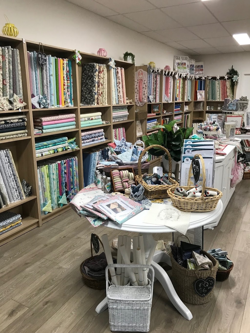 The Quilters Closet | 4/51 Victoria St, Warragul VIC 3820, Australia | Phone: 61 411 463 390