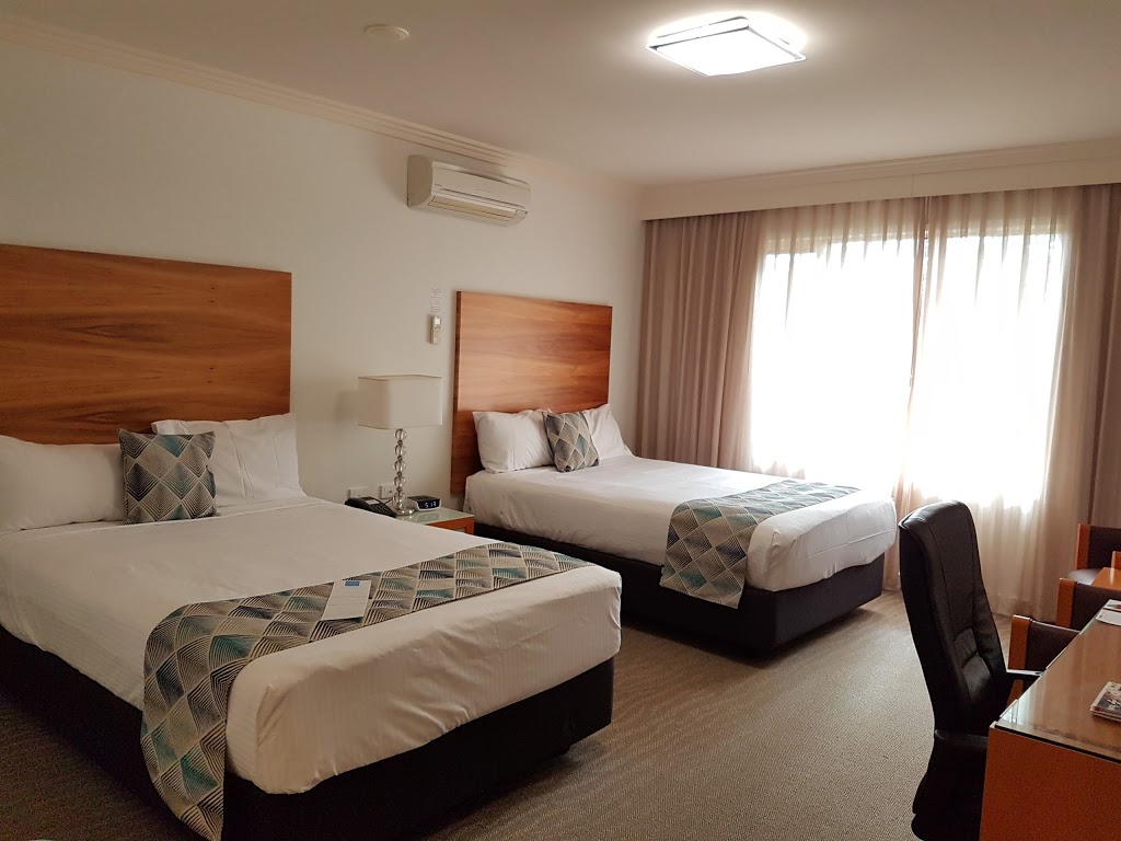 Quality Hotel Bayside Geelong | lodging | 13-15 The Esplanade, Geelong VIC 3220, Australia | 0352447700 OR +61 3 5244 7700