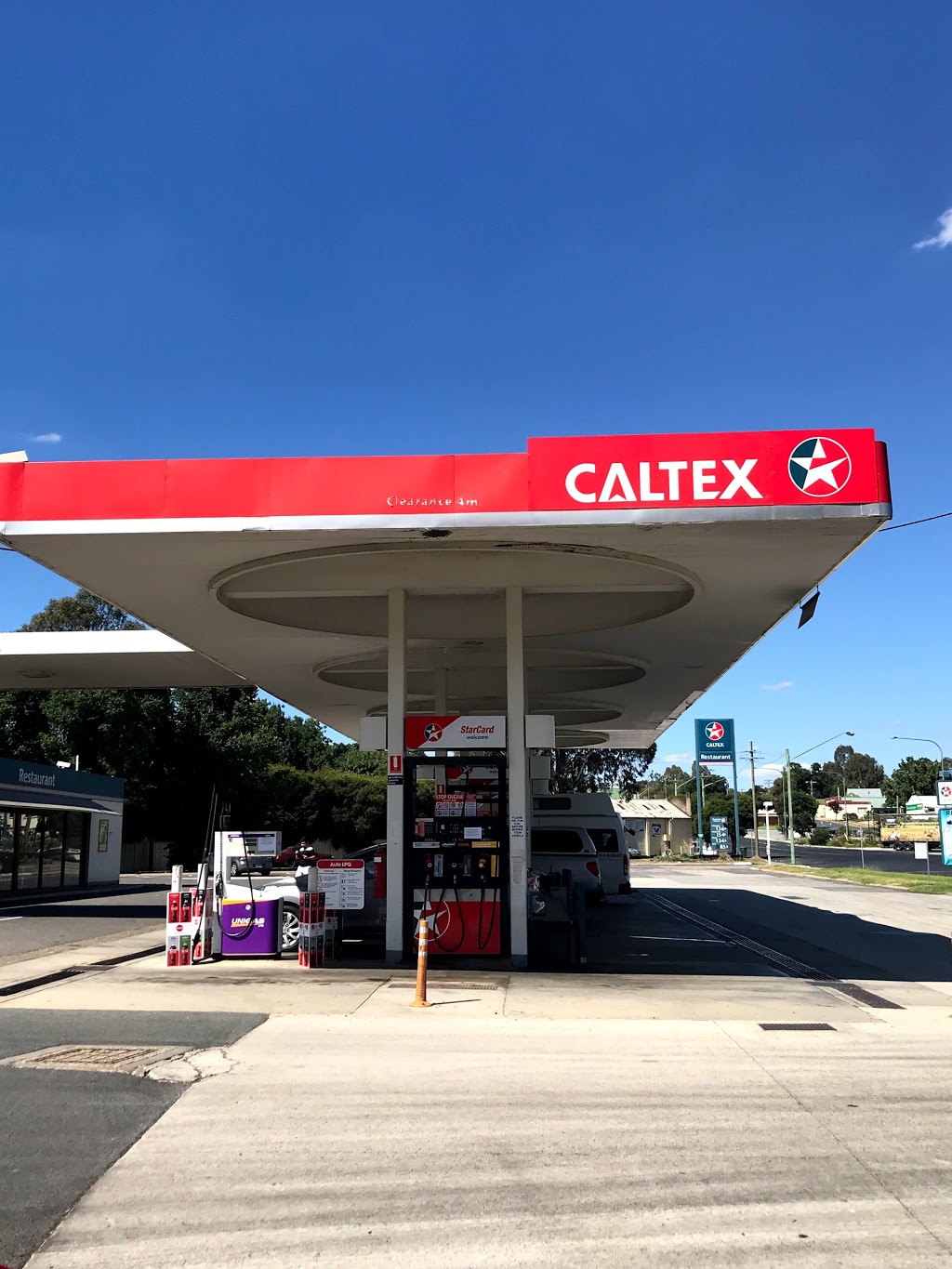 Caltex Tarcutta | gas station | Hume Hwy, Tarcutta NSW 2652, Australia | 0269287177 OR +61 2 6928 7177