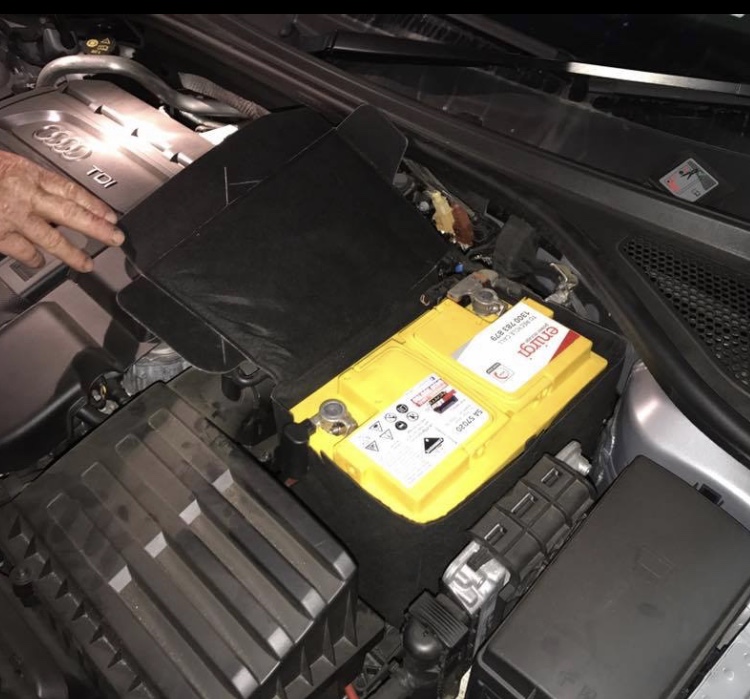 Car Battery Replacement 6030 | 27 Goodalli St, Jindalee WA 6036, Australia | Phone: 0450 980 780