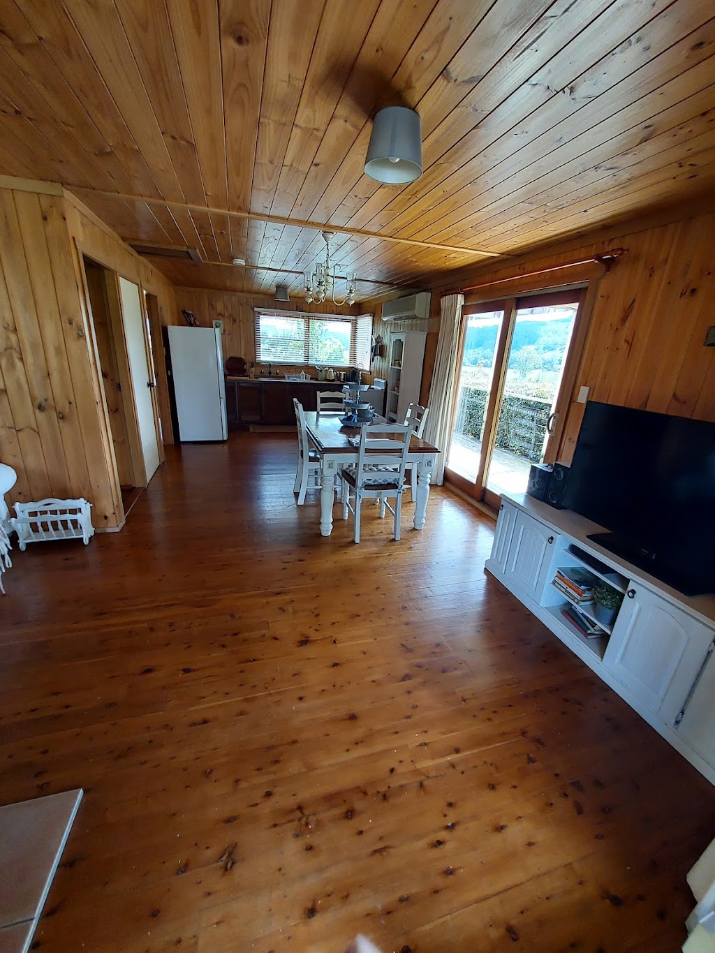 The Willows Cottage | Barrengarry NSW 2577, Australia | Phone: 0401 178 104