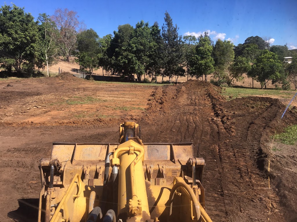 Packer Earthmoving | 3 packer lane, Highvale QLD 4520, Australia | Phone: 0408 728 727