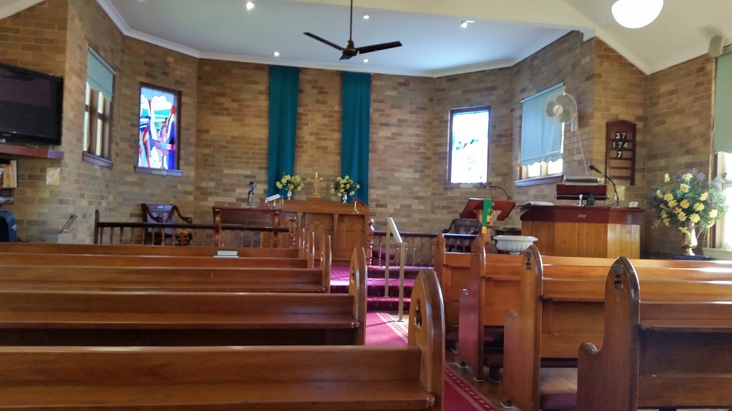 Saint Davids Anglican Church | 3 Roxburgh Ave, Thirroul NSW 2515, Australia | Phone: (02) 4268 3444