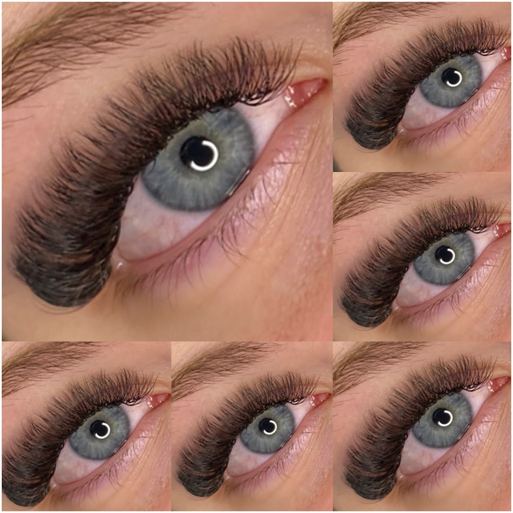 Chloee’s Lash and Brow Bar | Gregors Creek Rd, Woolmar QLD 4515, Australia | Phone: 0493 279 154