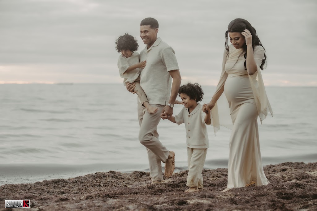 KITES PHOTOGRAPHY | Jennifer Ct, Pakenham VIC 3810, Australia | Phone: 0481 539 067