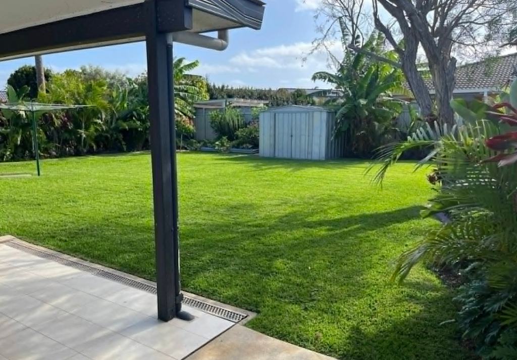 Blueys Coastal Contracting | 102 Green Point Dr, Green Point NSW 2428, Australia | Phone: 0412 666 003