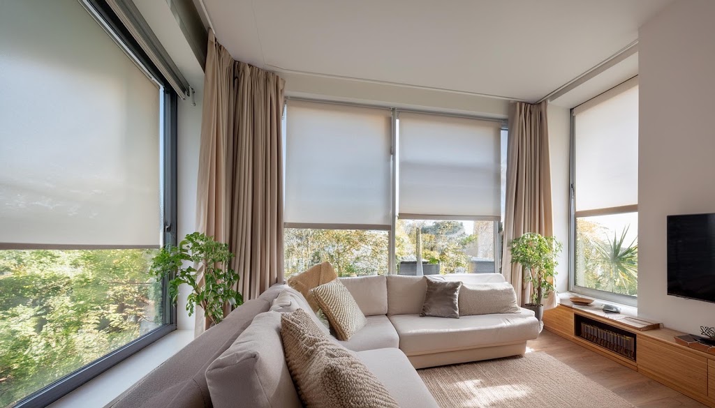 Village View Window Furnishings | 17 Edenbrook Cct, Pakenham VIC 3810, Australia | Phone: 0405 255 776
