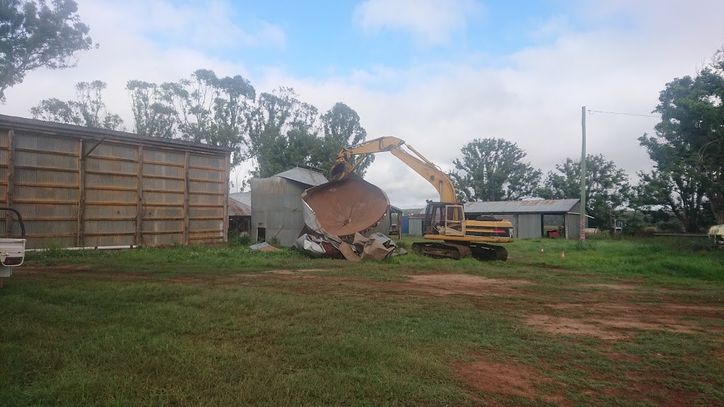 Greenslade’s Dozer & Excavator Hire Pty Ltd | 98 Ushers Road Taabinga, Kingaroy QLD 4610, Australia | Phone: 0427 624 128