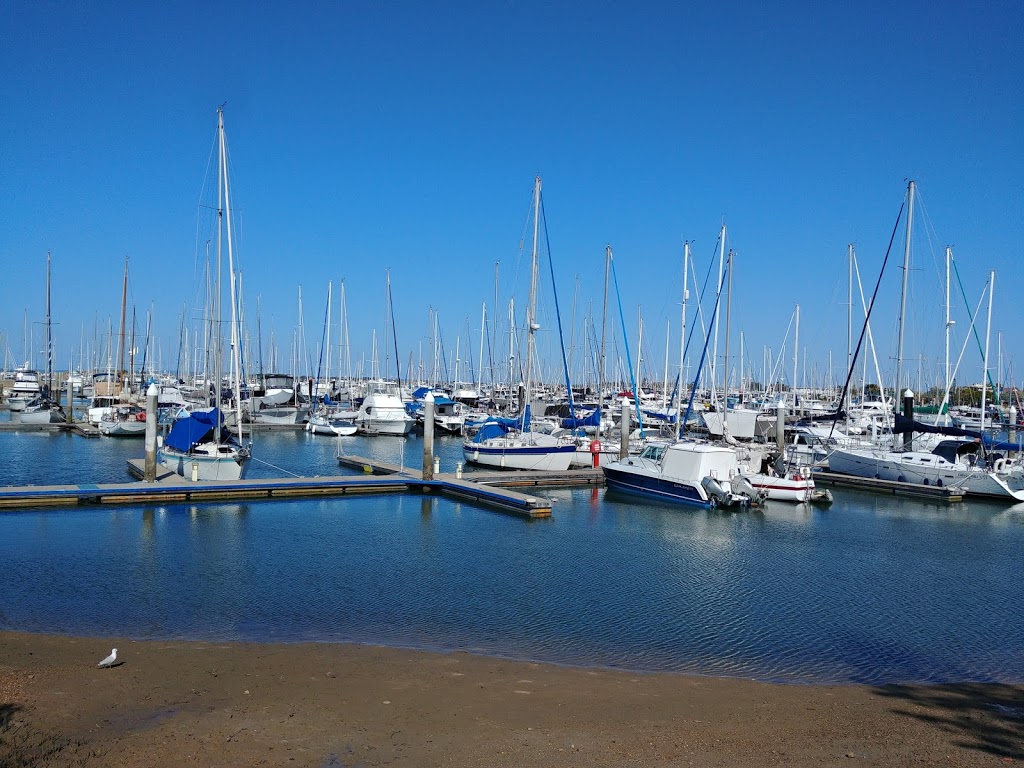 Jan Powers Farmers Markets Manly | store | Royal Esplanade, Manly QLD 4179, Australia