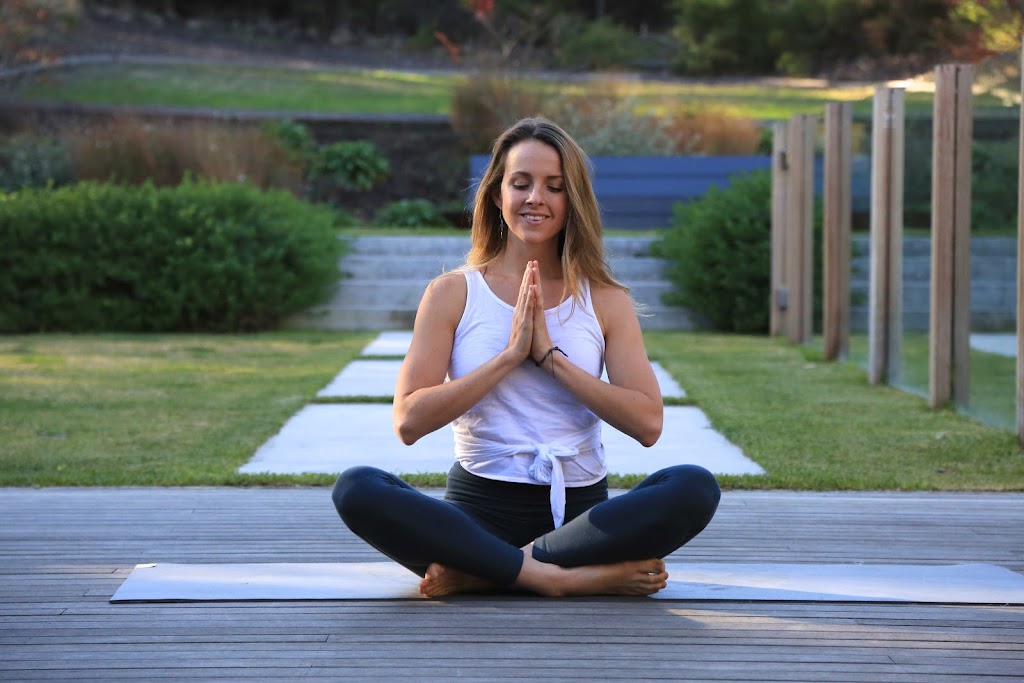 Yoga with Georgia | 2 Leindan Ct, Mount Eliza VIC 3930, Australia | Phone: 0430 118 664