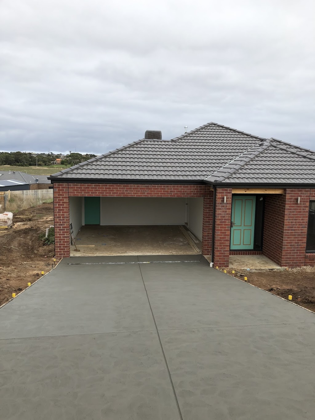 MNT Concrete & Constructions | general contractor | Forresters Rd, Bushfield VIC 3281, Australia | 0428028022 OR +61 428 028 022