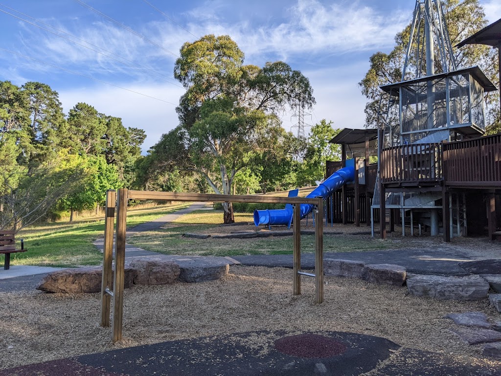 Victoria Street Playground | 99 Victoria St, Templestowe East VIC 3109, Australia | Phone: (03) 9840 9333