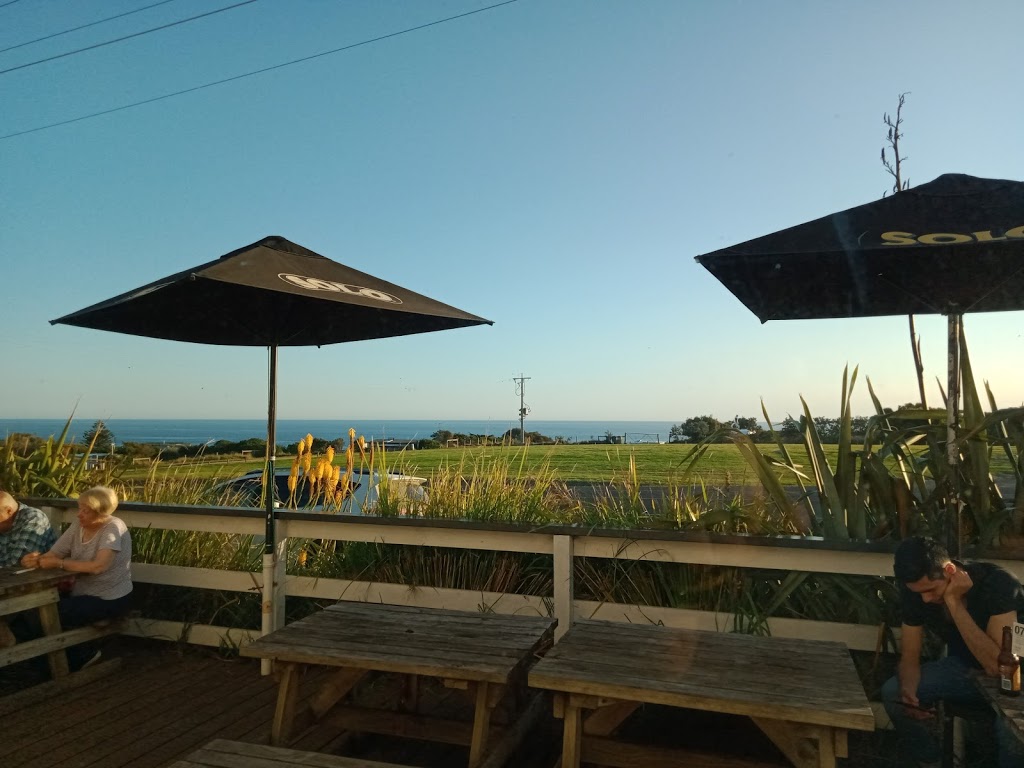 Kilcunda Ocean View Hotel | bar | 3531-3533 Bass Hwy, Kilcunda VIC 3995, Australia | 0356787245 OR +61 3 5678 7245