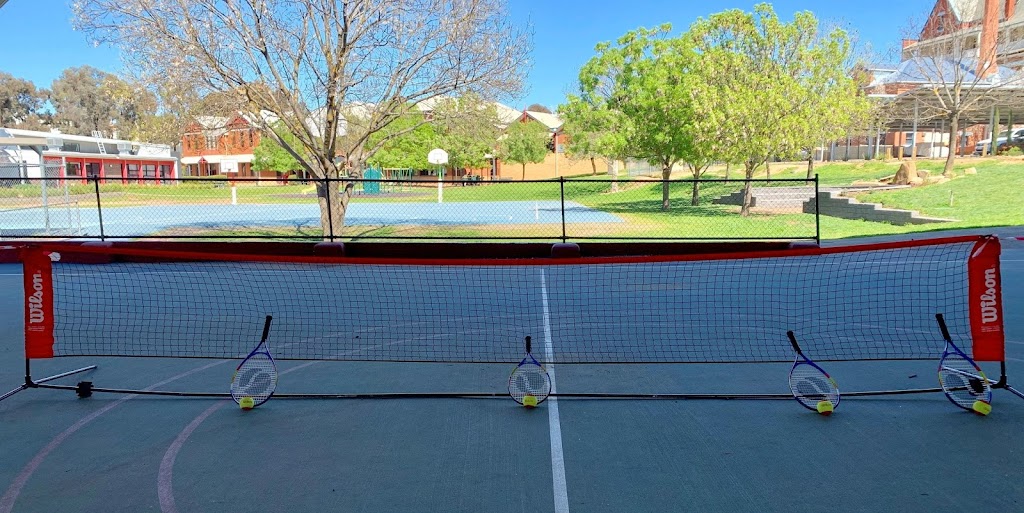 GIANT Tennis | school | 150A Neale St, Flora Hill VIC 3550, Australia | 0422150911 OR +61 422 150 911