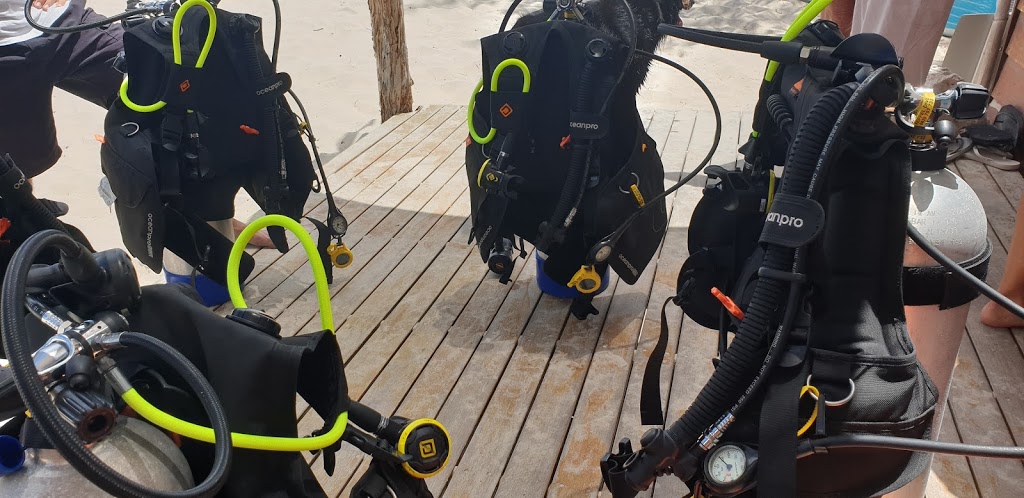 Keppel Dive | store | The Spit, The Keppels QLD 4703, Australia | 0439797733 OR +61 439 797 733