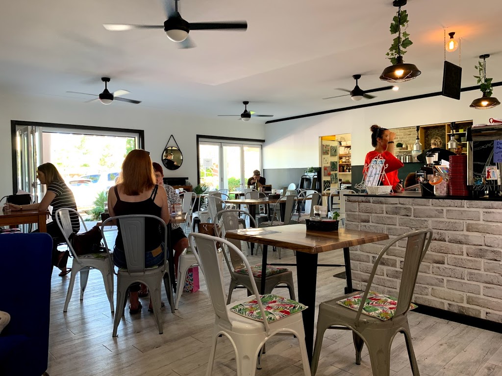 Home Plate Kitchen | cafe | Shop 4/6 Treeview Dr, Burleigh Waters QLD 4220, Australia | 0755355019 OR +61 7 5535 5019