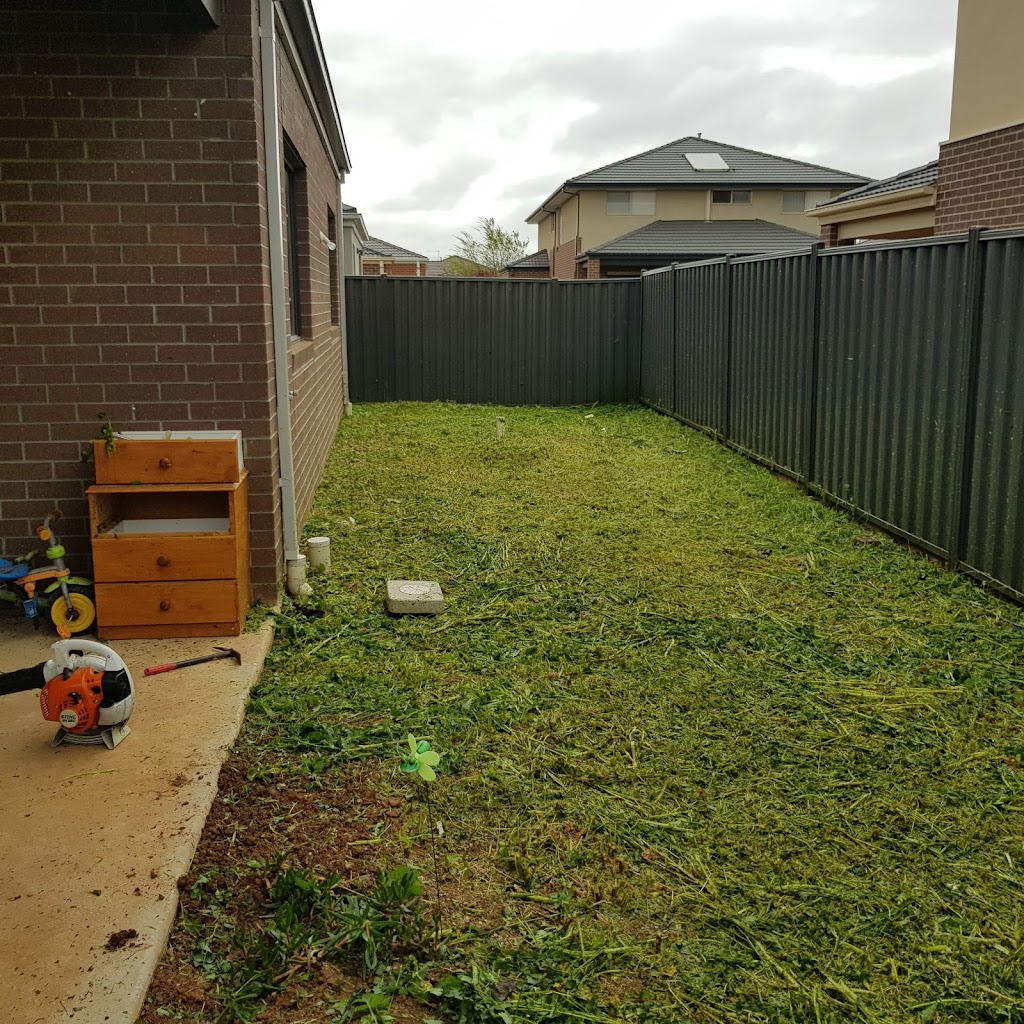 Mukesh Lawn mowing & Gardening Services | general contractor | Morris Rd, Hoppers Crossing VIC 3029, Australia | 0423010101 OR +61 423 010 101
