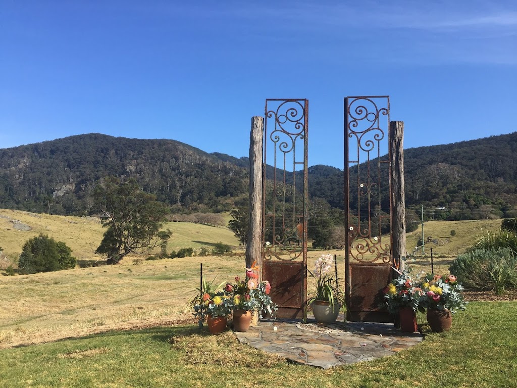 Mountain View Farm Tilba Wedding venue | 11 Mount Dromedary Trail, Tilba Tilba NSW 2546, Australia | Phone: (02) 4473 7179