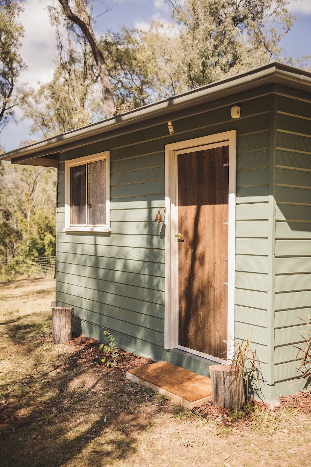 Self Love Retreat | 494 Hodges Rd, Mount Mort QLD 4340, Australia | Phone: 0432 020 710