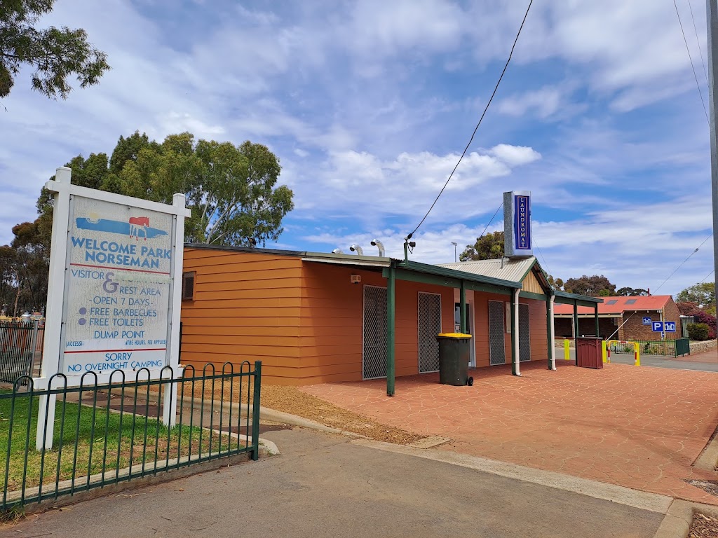 Laundromat | 68 Roberts St, Norseman WA 6443, Australia | Phone: (08) 9039 1205