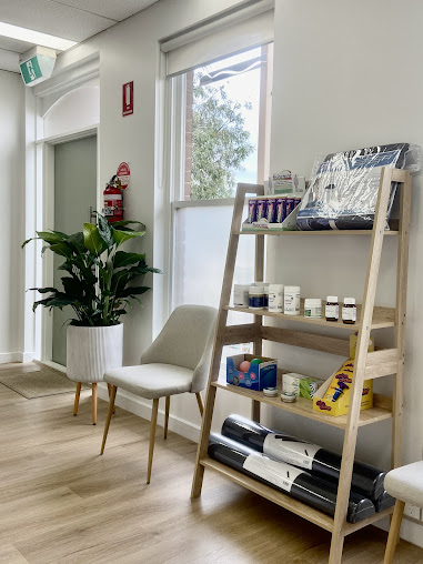 Innerbloom Chiropractic | 2/1 James St, Bayswater VIC 3153, Australia | Phone: 0397200777