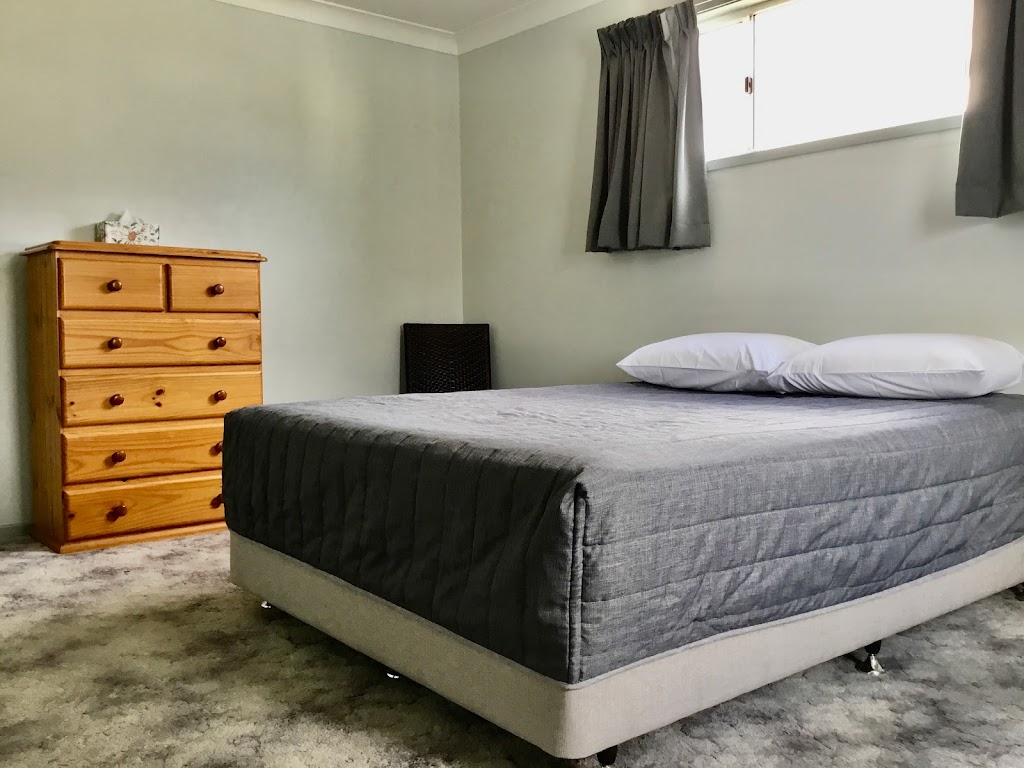 Apartment Accommodation Cowra | lodging | 2/3 Macquarie St, Cowra NSW 2794, Australia | 0263422011 OR +61 2 6342 2011