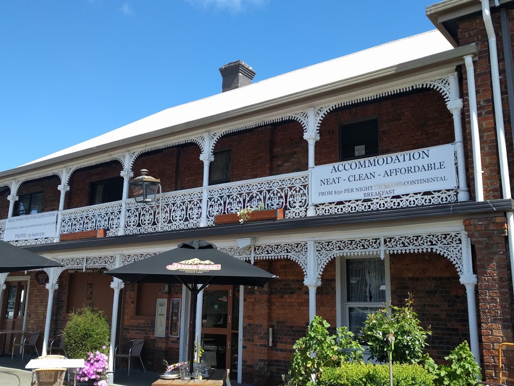 Sheffield Hotel | 38 Main St, Sheffield TAS 7306, Australia | Phone: (03) 6491 1130